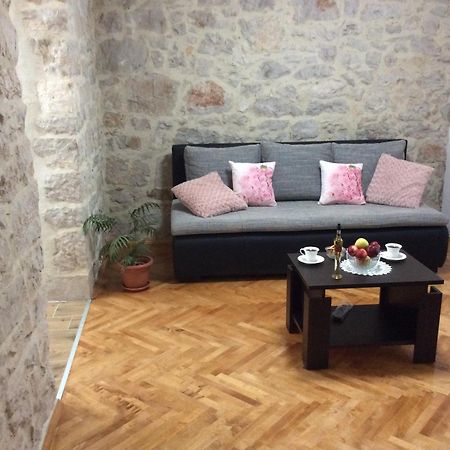 Apartment Karla Snb Lozovac Eksteriør bilde