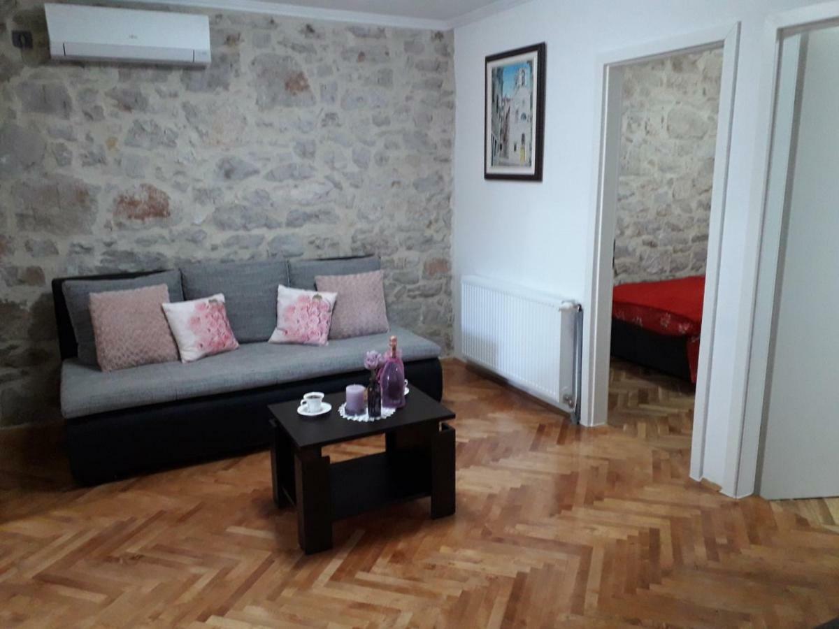 Apartment Karla Snb Lozovac Eksteriør bilde